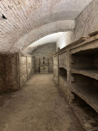 I SEGRETI DI LODI: ESPLORAZIONE DELLE 2 CRIPTE SEGRETE E VISITA ALL'INCORONATA