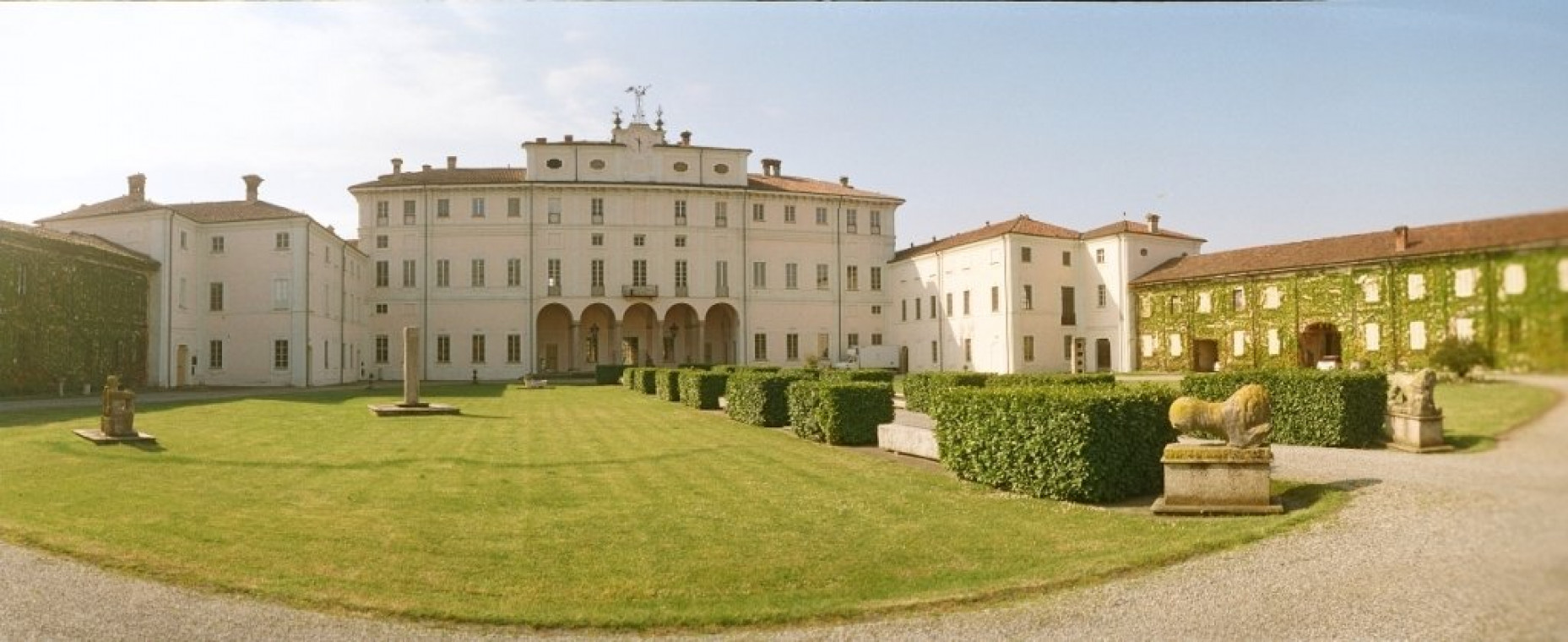 Villa Litta Carini Panoramica con giardino