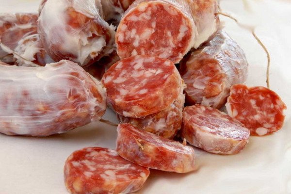 Salame di duja della Lomellina (ph: eventiesagre.it)